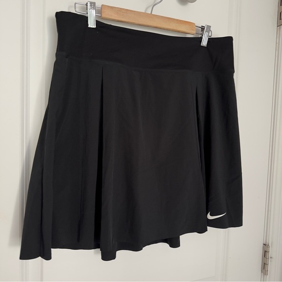 Nike  Dri-FIT Advantage Club Skort size XL - Picture 6 of 10